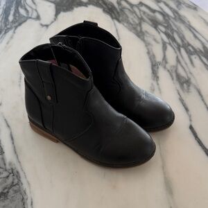 Cat & Jack Black Low Heel Ankle Booties